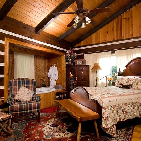 Creekwalk Inn And Cabins Cosby Exterior foto